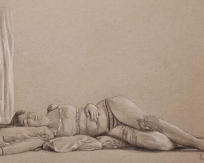 Ambre_Gutierrez_Long-Pose