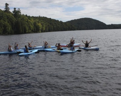 Élèves d'un camp d'éducation en plein air