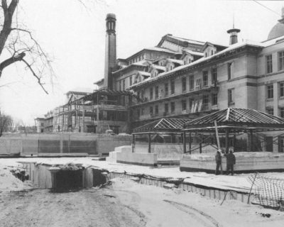 Construction of Phase III (1991) - G wing