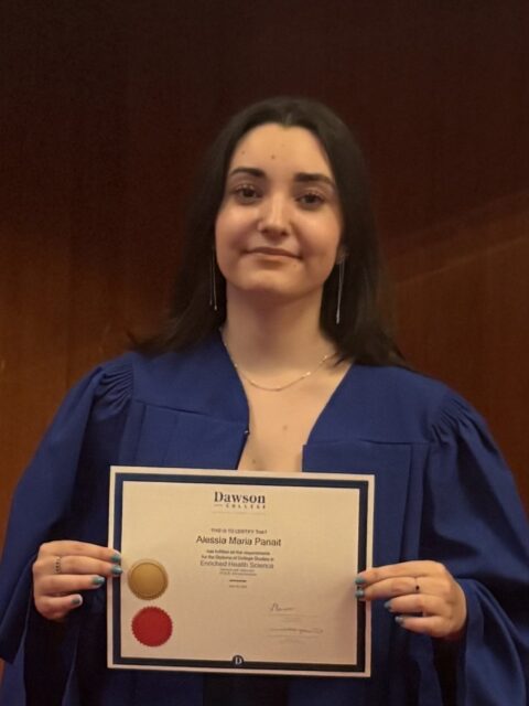 Alessia_valedictorian_photo