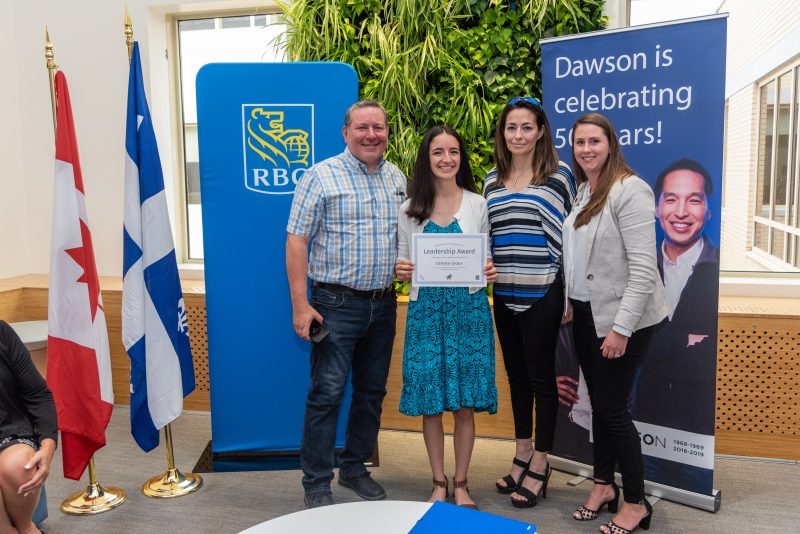 Céleste Groux, Chantal Perreault, Cédric Groux, avec Jennifer Anne Barley