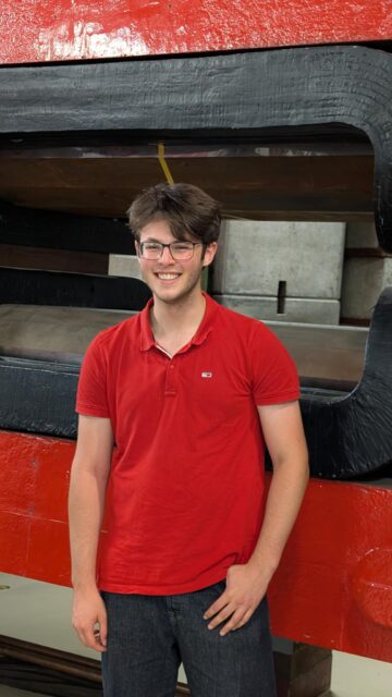 big_red_magnet