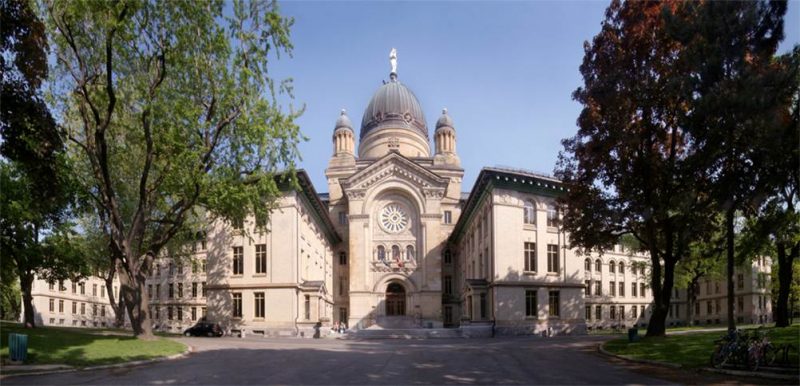 Grand angle Porte d'entrée Dawson