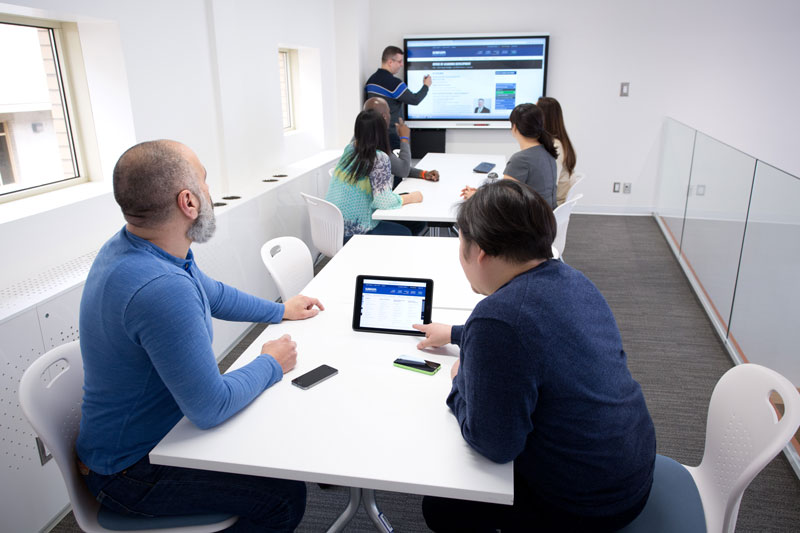 Collaboration room - mezzanine