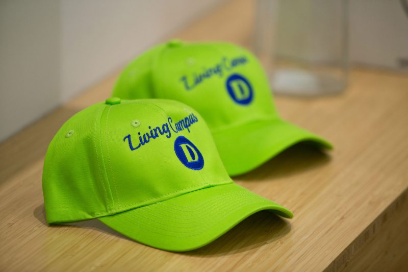 living-campus-hats
