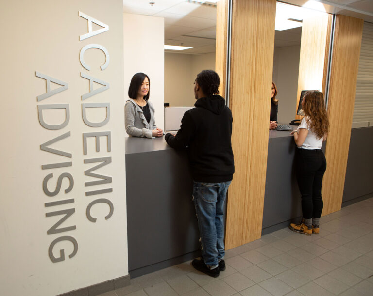 Explorer Dawson Collège Dawson